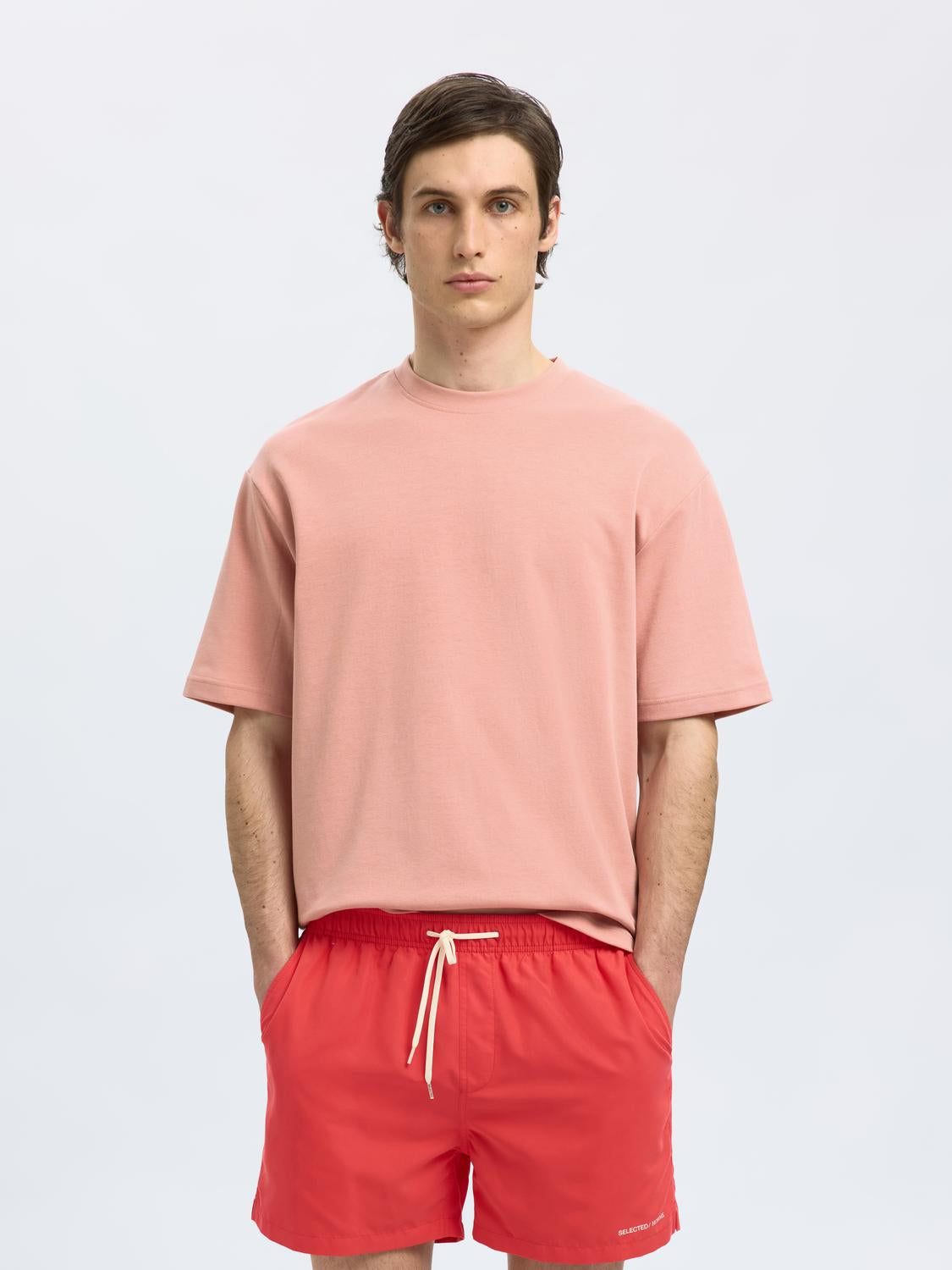 model_shot-front