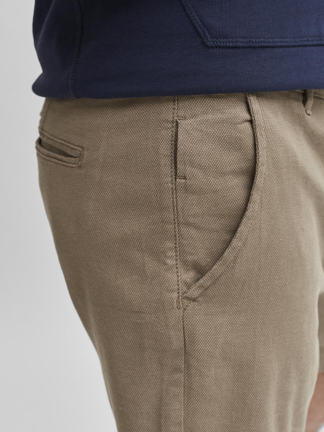 model_shot-detail