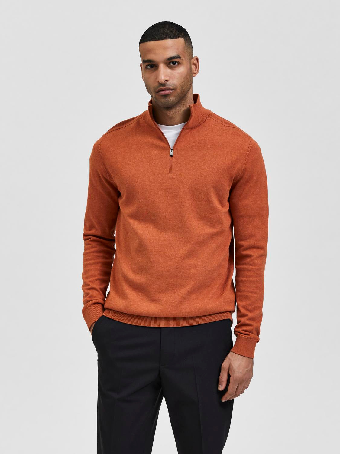 model_shot-front