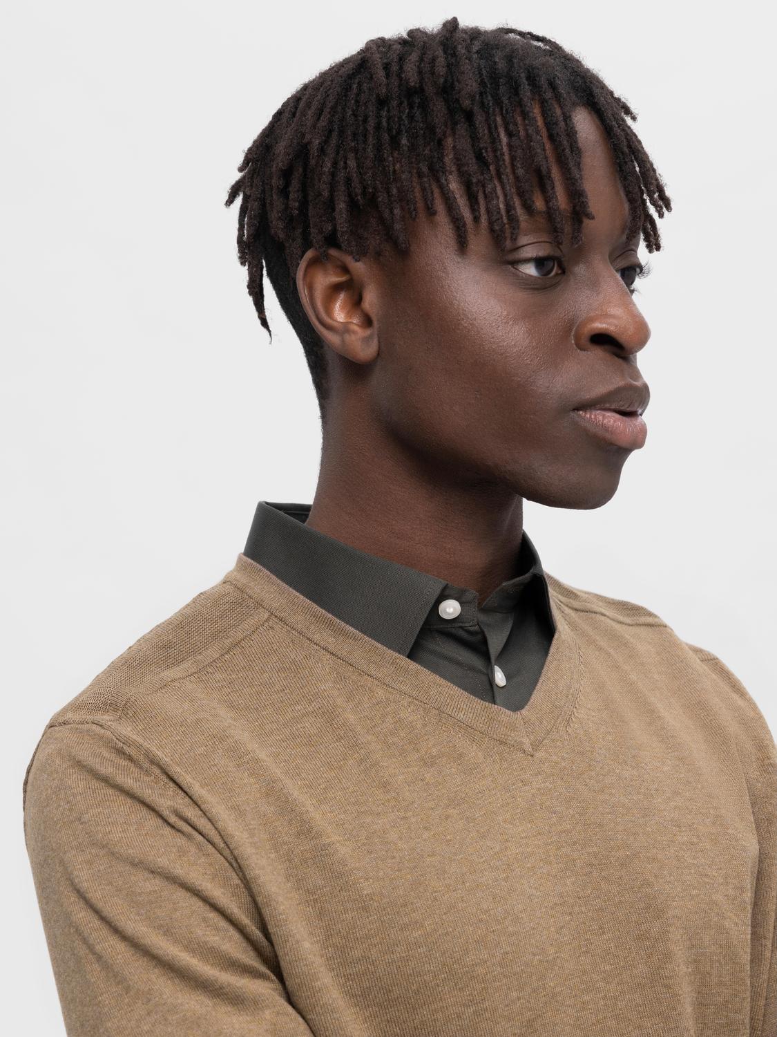 model_shot-detail