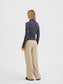 model_shot-back