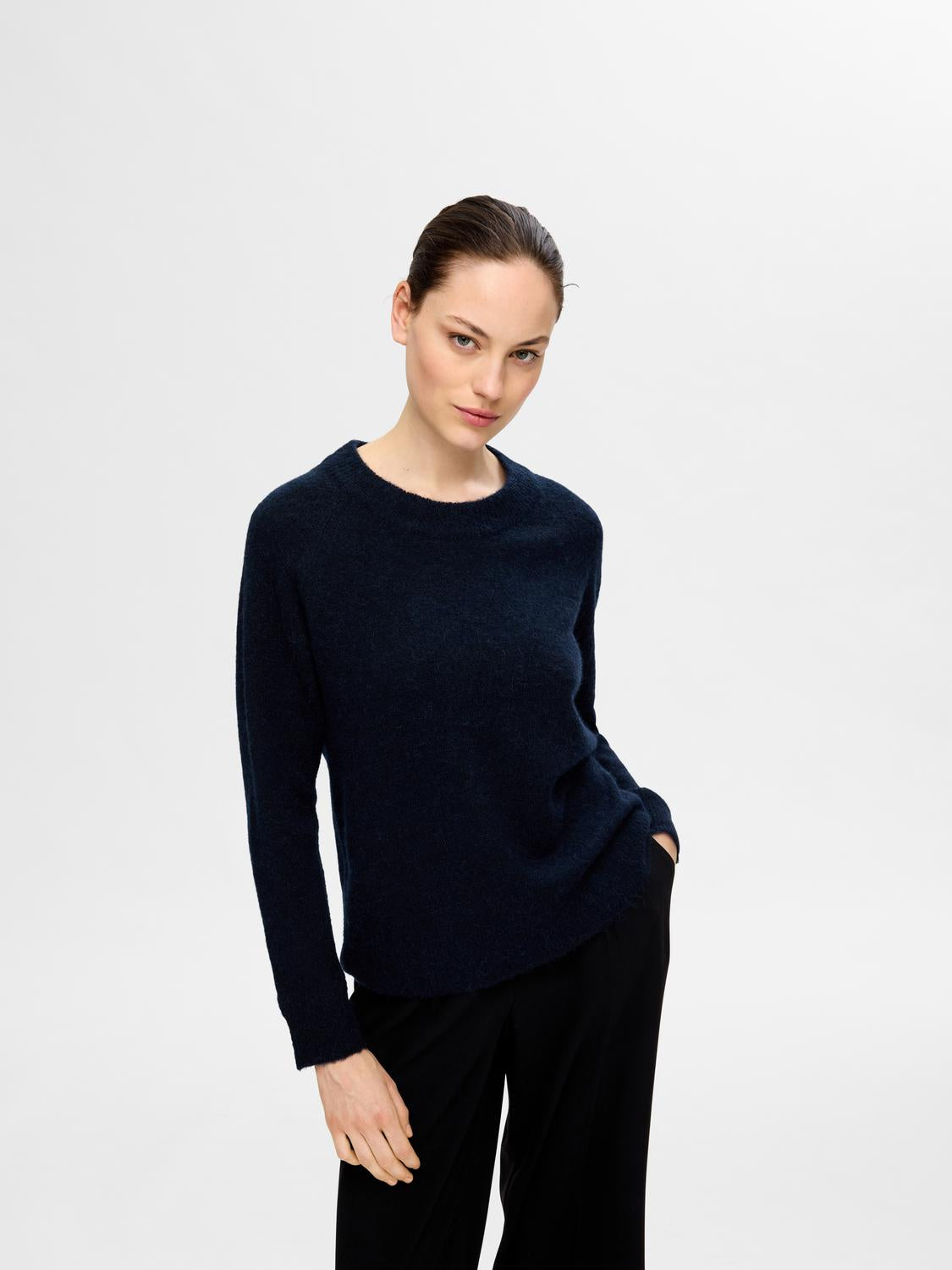 Lulu O-Neck Strikket Genser - Dark Sapphire