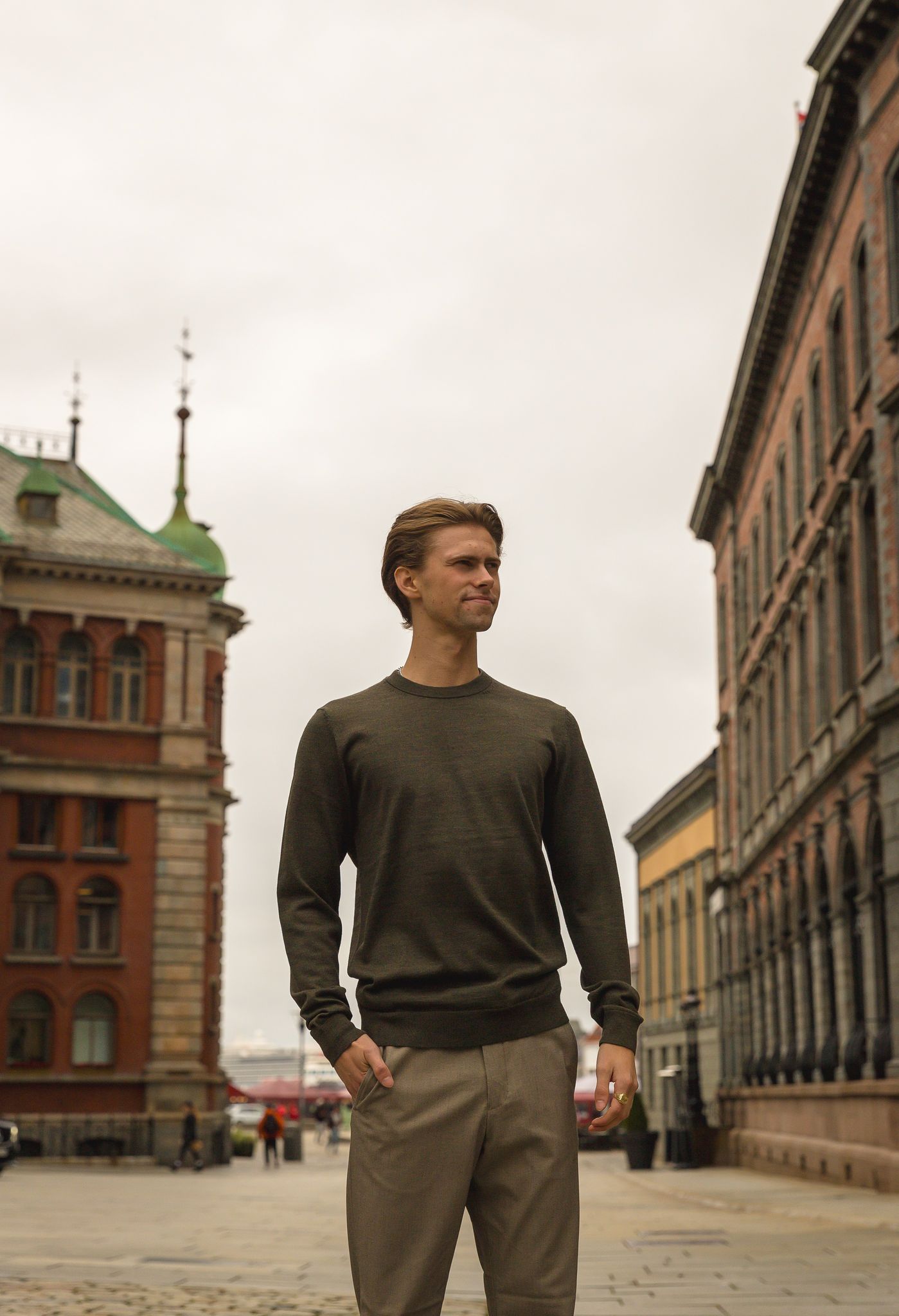 Town rund hals genser - Grønn/ Forest Night