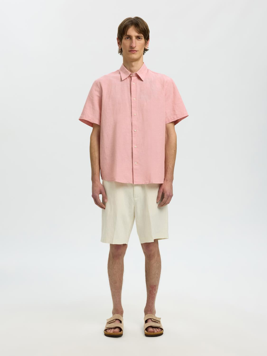 model_shot-front_full
