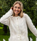 Vera Strikket Cardigan med Belte - Hvit/ Snow White