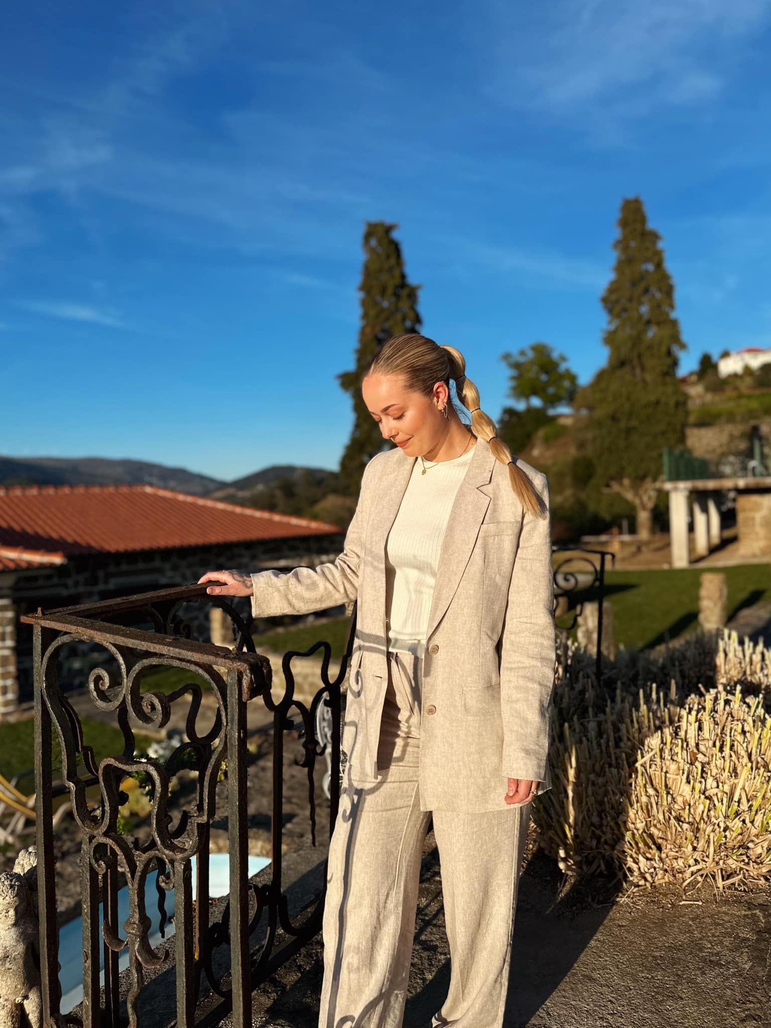 Tania Blazer - Beige/ Nomad