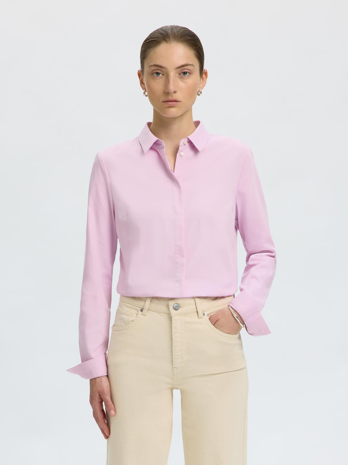 model_shot-front