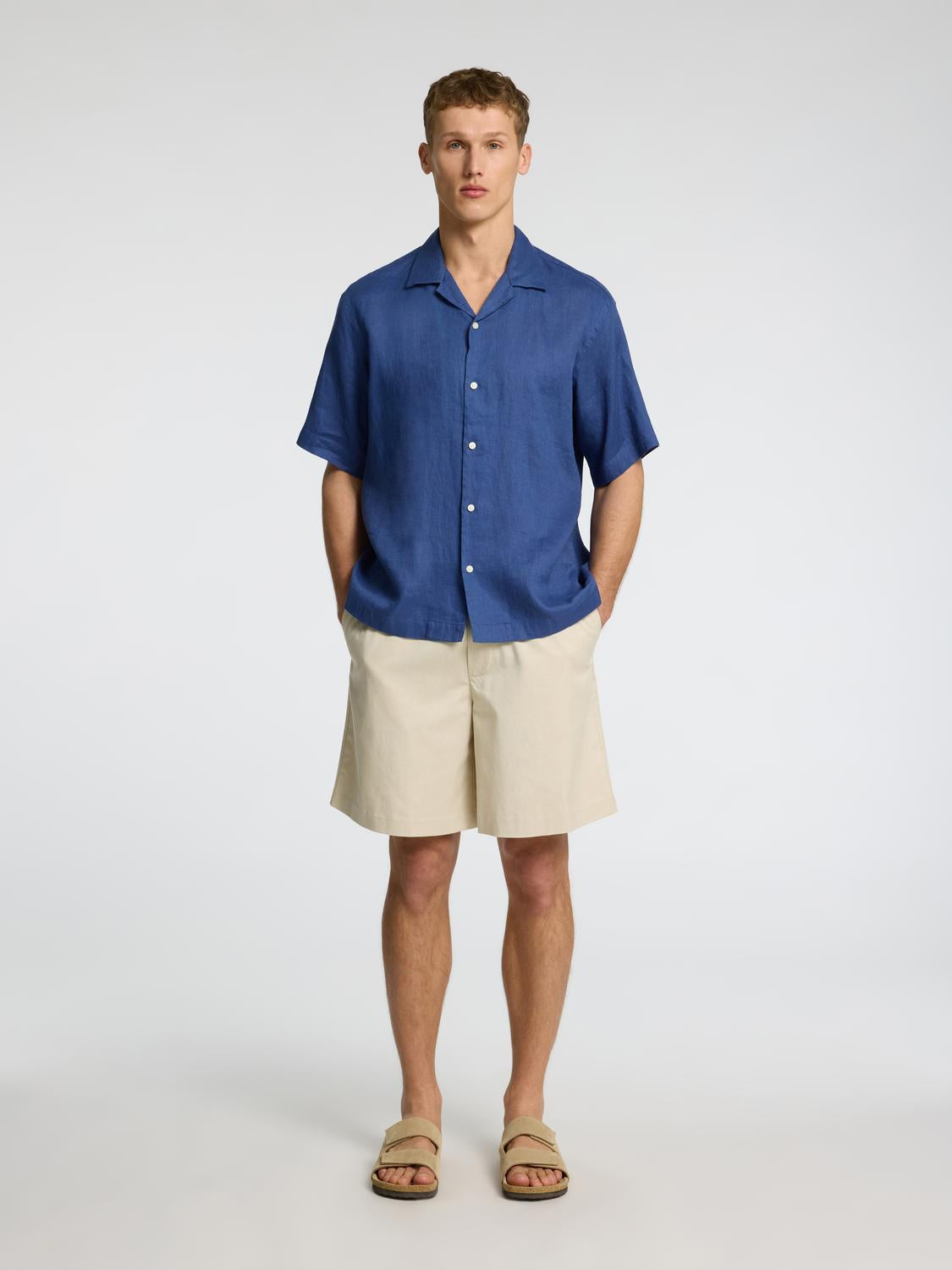 model_shot-front_full