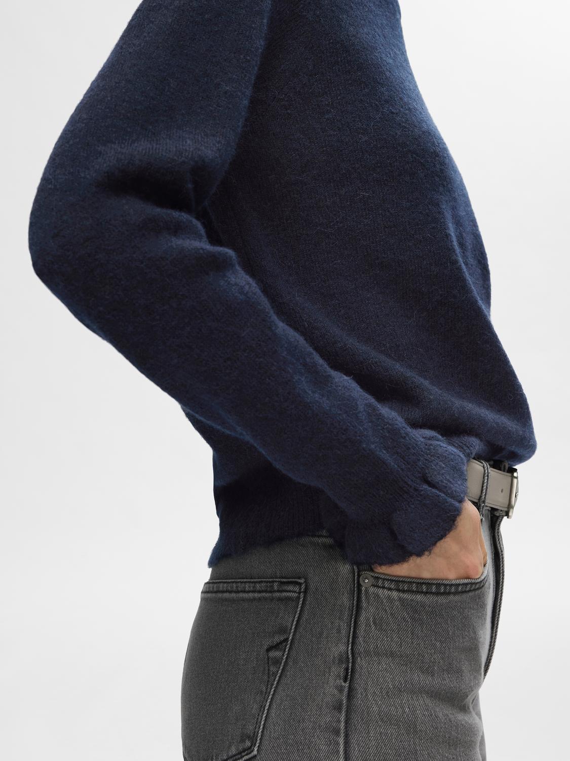 model_shot-detail