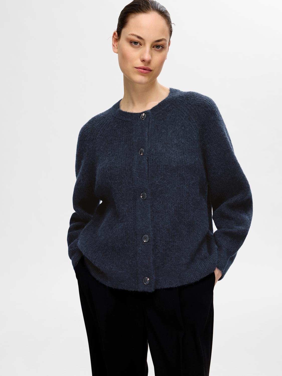 Lulu Kort Ullcardigan - Blå/ Dark Sapphire