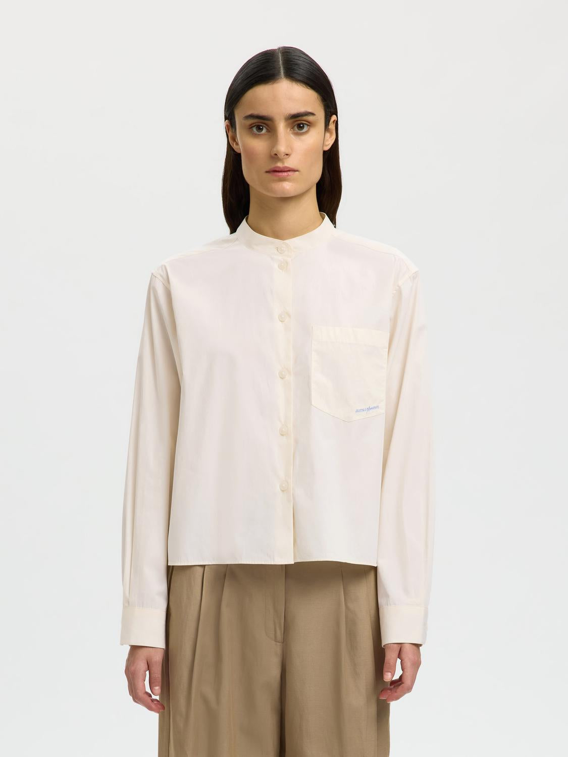 model_shot-front