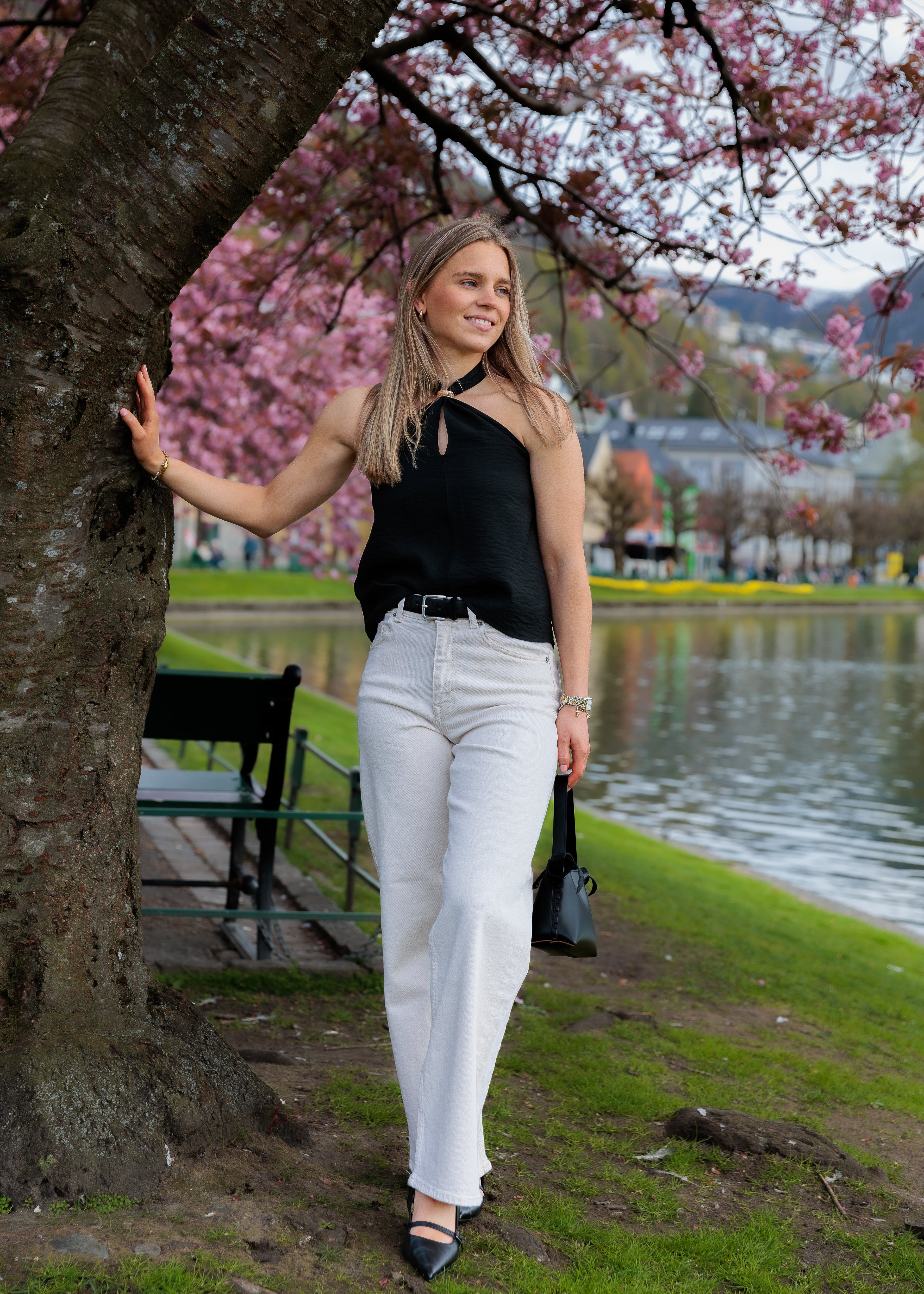 Lisa Topp - Sort/ Black