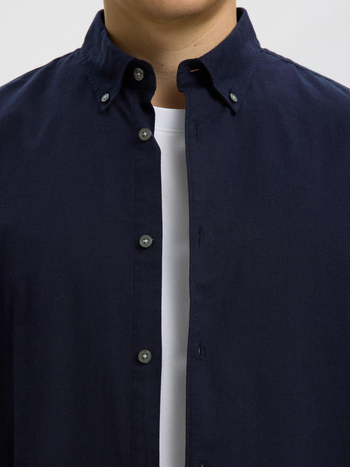 model_shot-detail