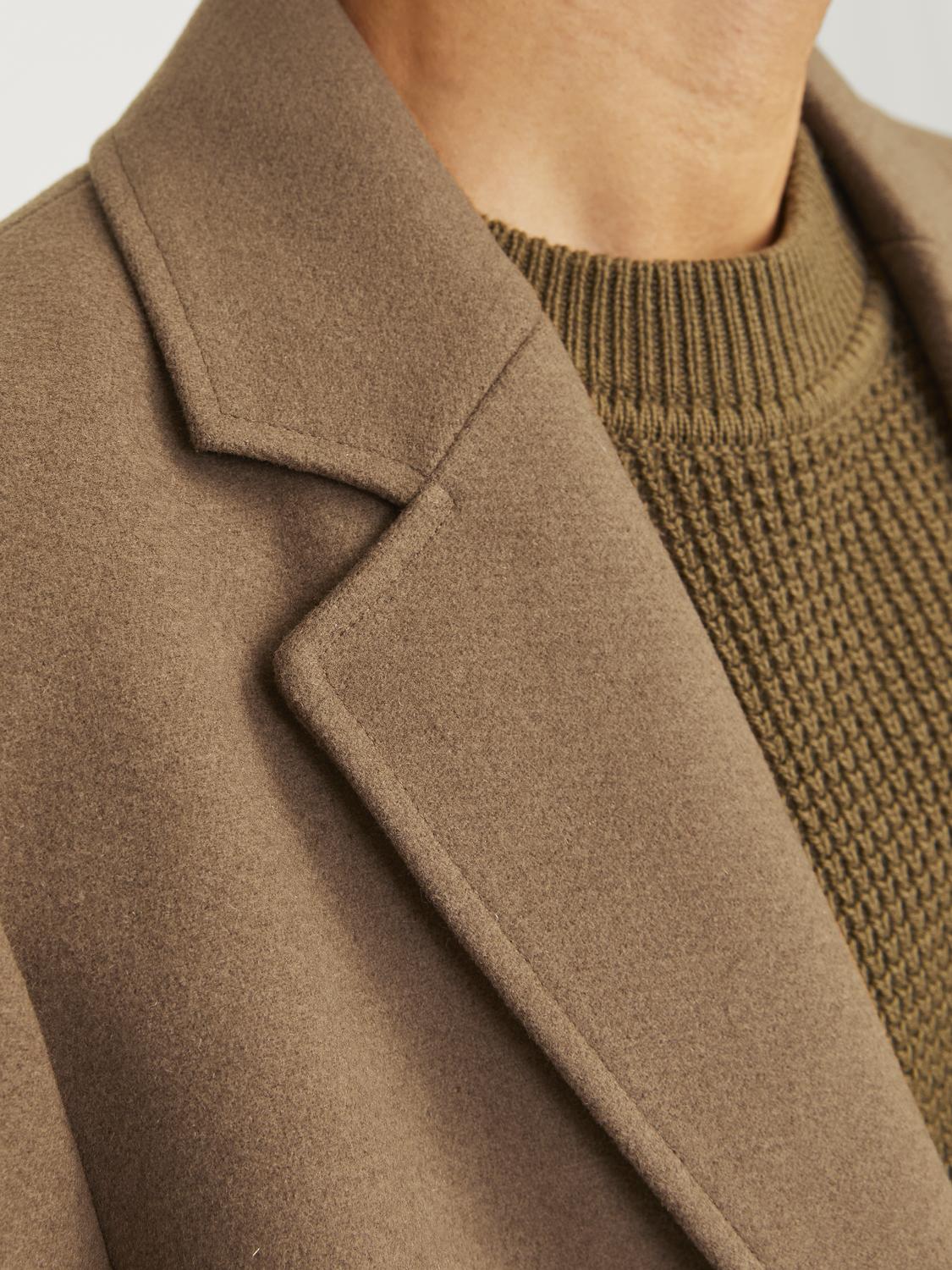 model_shot-detail