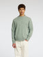 model_shot-front