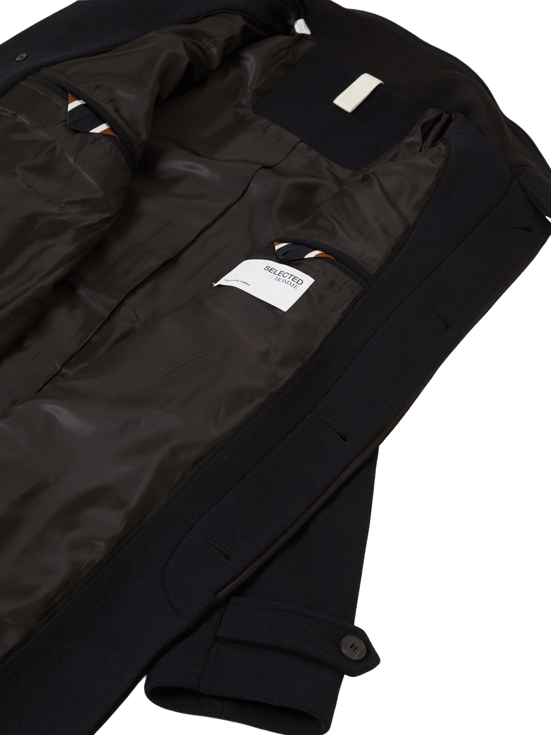 pack_shot-back