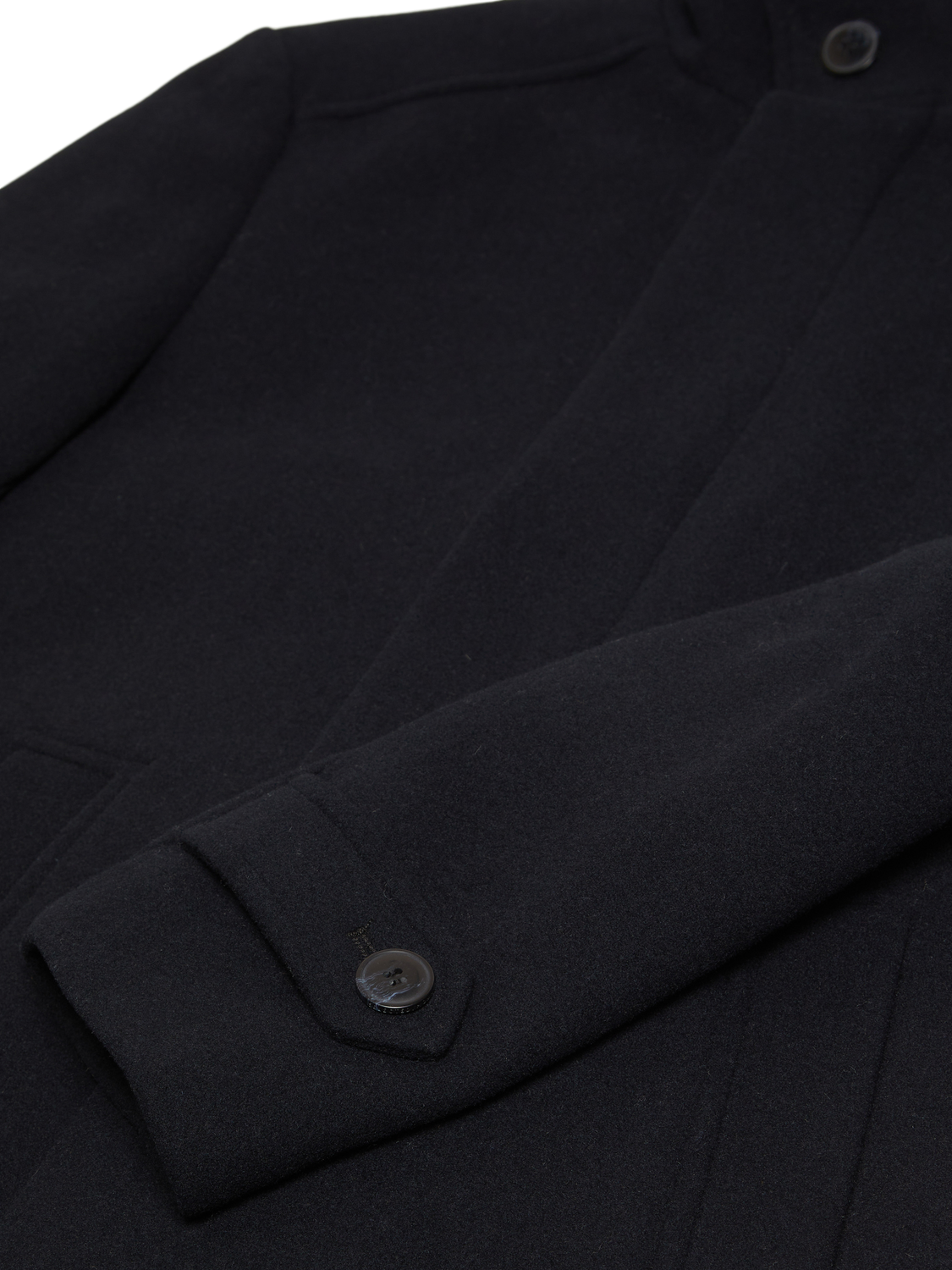 model_shot-detail
