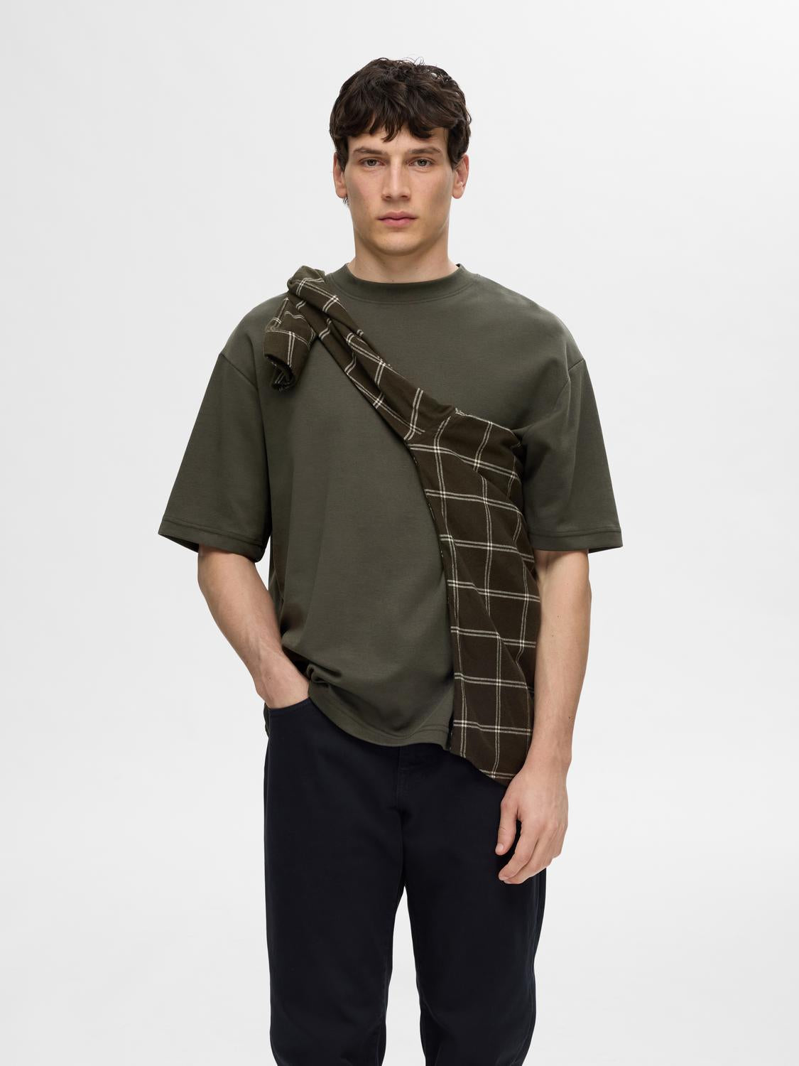 Loose Oscar T-Skjorte - Grønn/ Forest Night