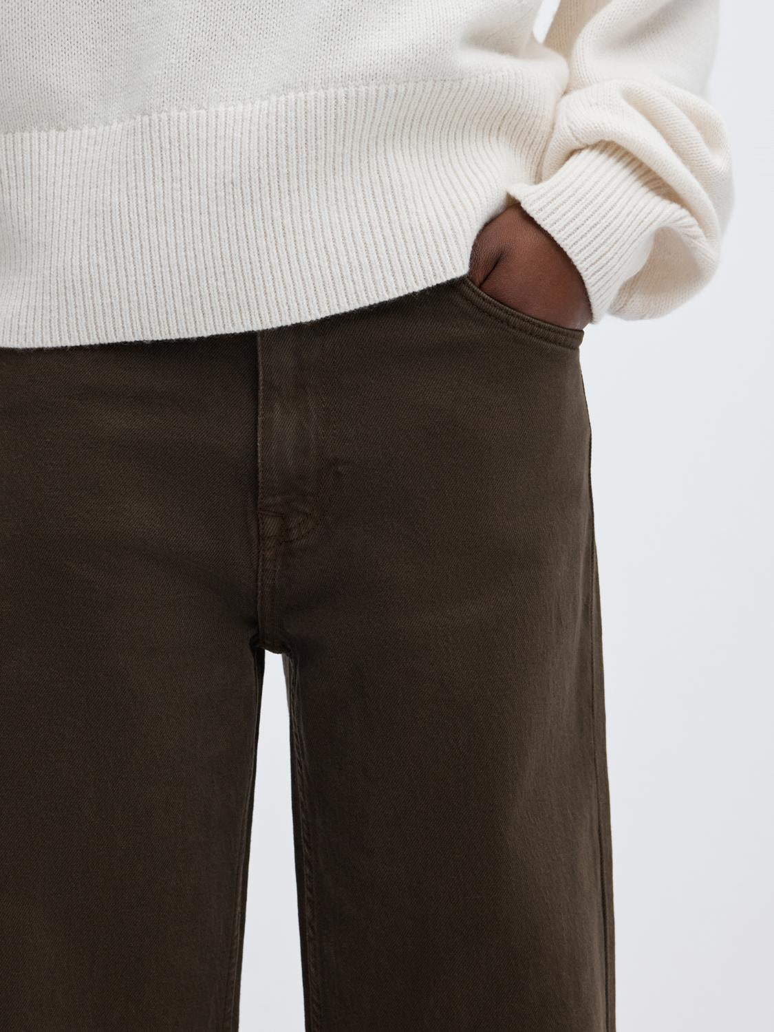 model_shot-detail