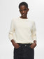 model_shot-creative