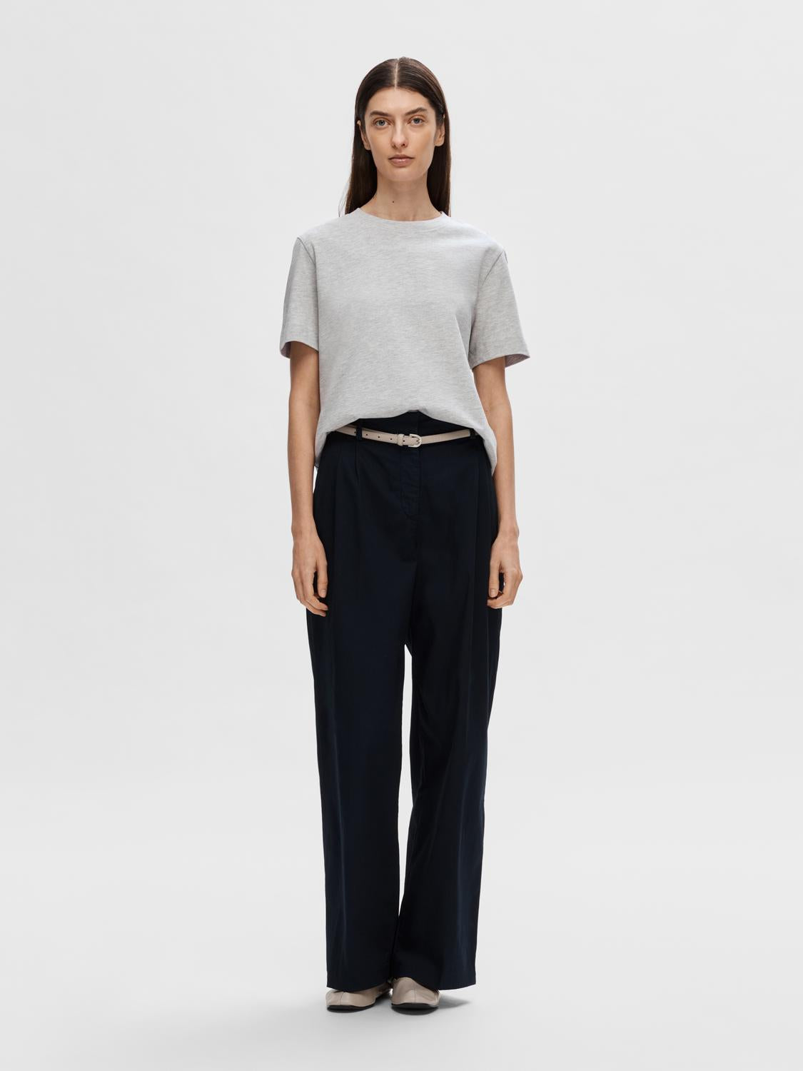 Essential Boxy T-Skjorte - Grå/ Light Grey Melange