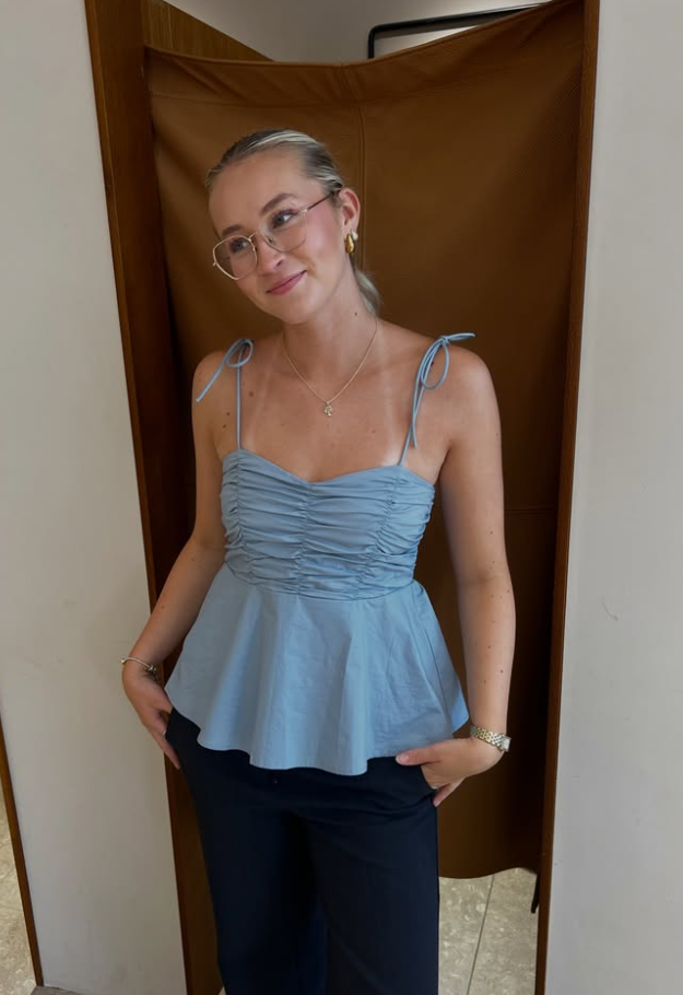 Delia Topp - Blå/ Dusty Blue