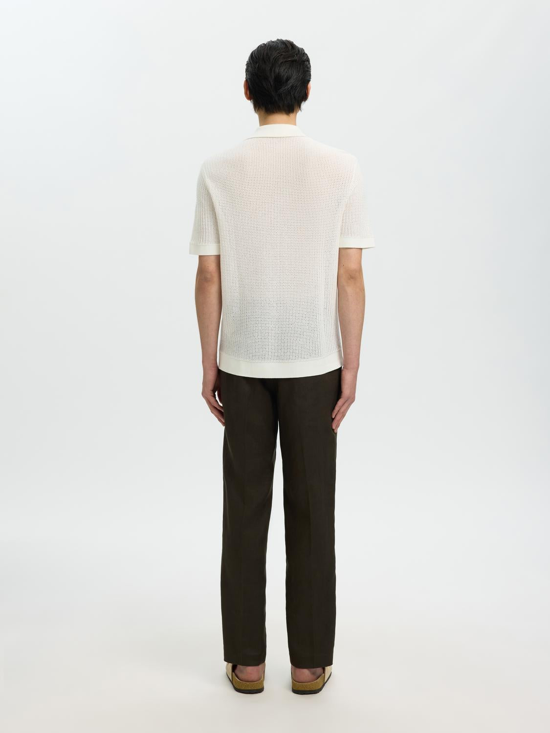 model_shot-back