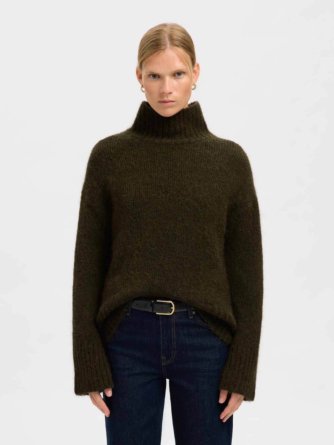 model_shot-front