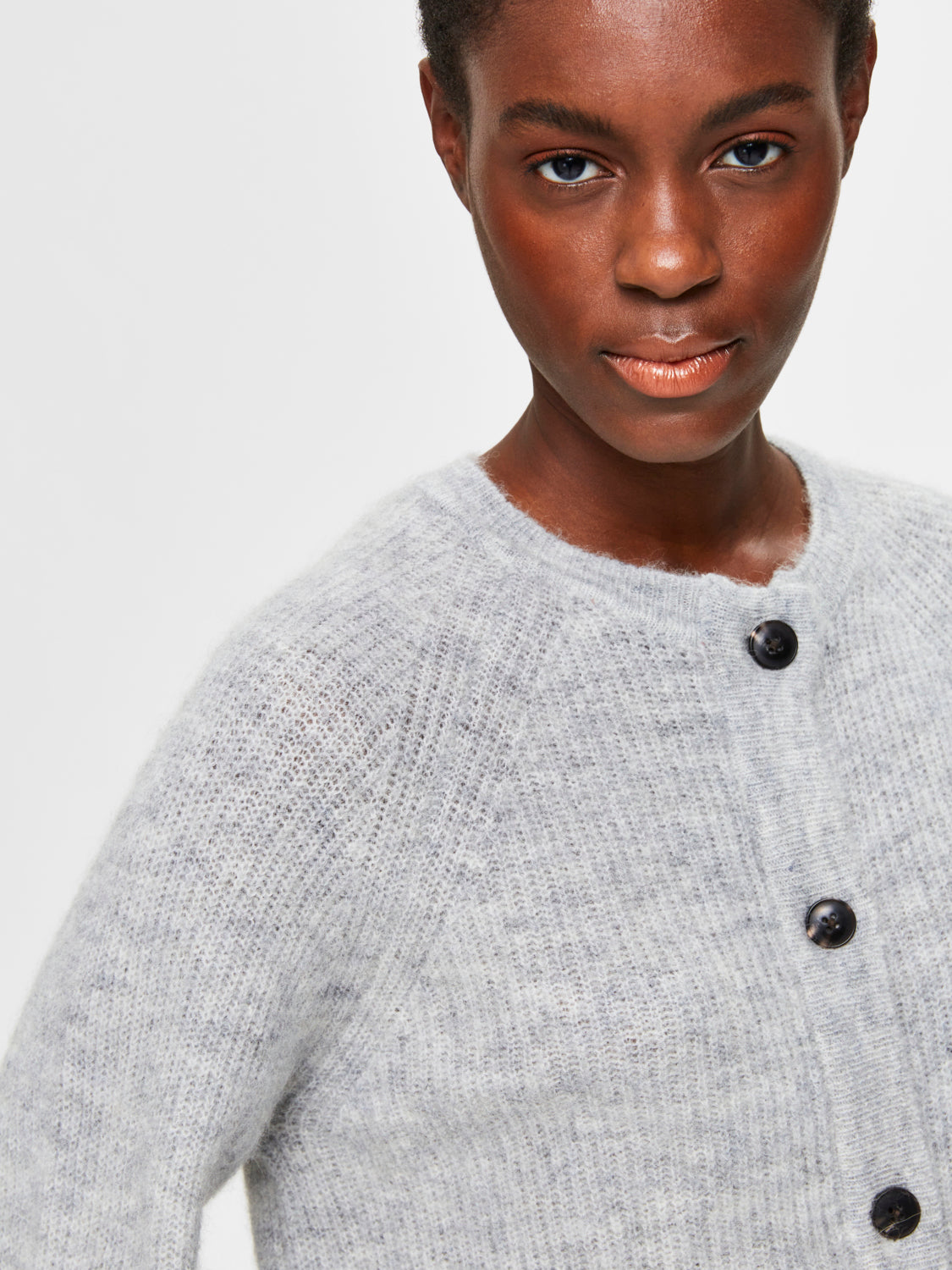 Lulu kort ullcardigan - Grå