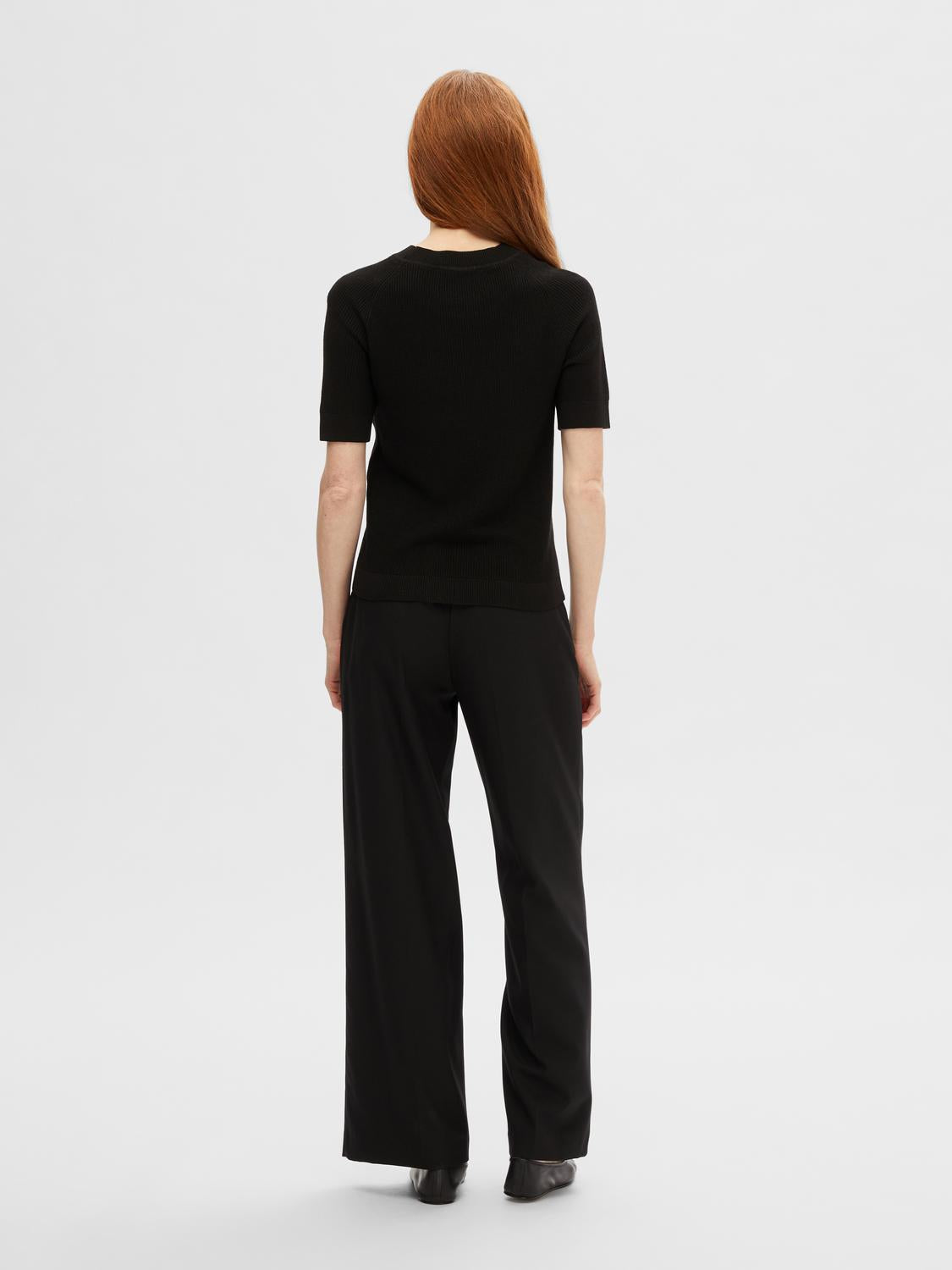 Elinna Topp - Sort